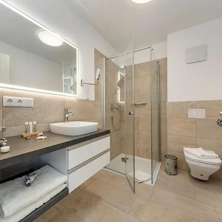 Whispering Waves Zingst